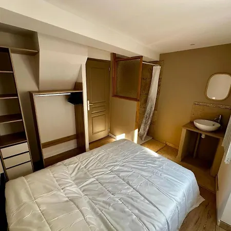 Σπίτι διακοπών La Champenoise! Maison De Village Avec Cour Saint-Génis